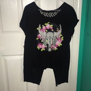 Black top with a bull skull, open back